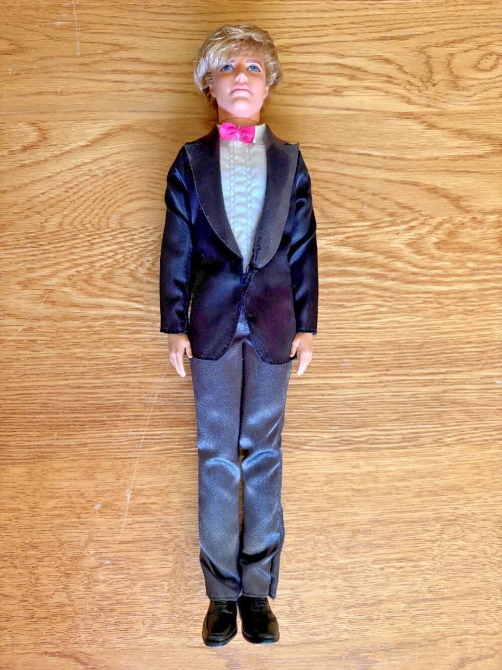 Ken Barbie Fantasy Wedding Groom Rooted Hair Princess Man 12" Doll 2010 Mattel